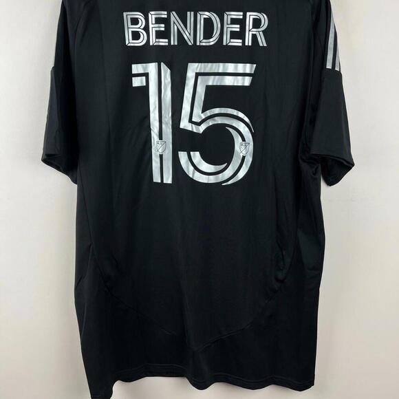 Charlotte FC #15 Ben Bender Away Black Jersey Size L Slim Fit 2025/26 NWT - Picture 2 of 6
